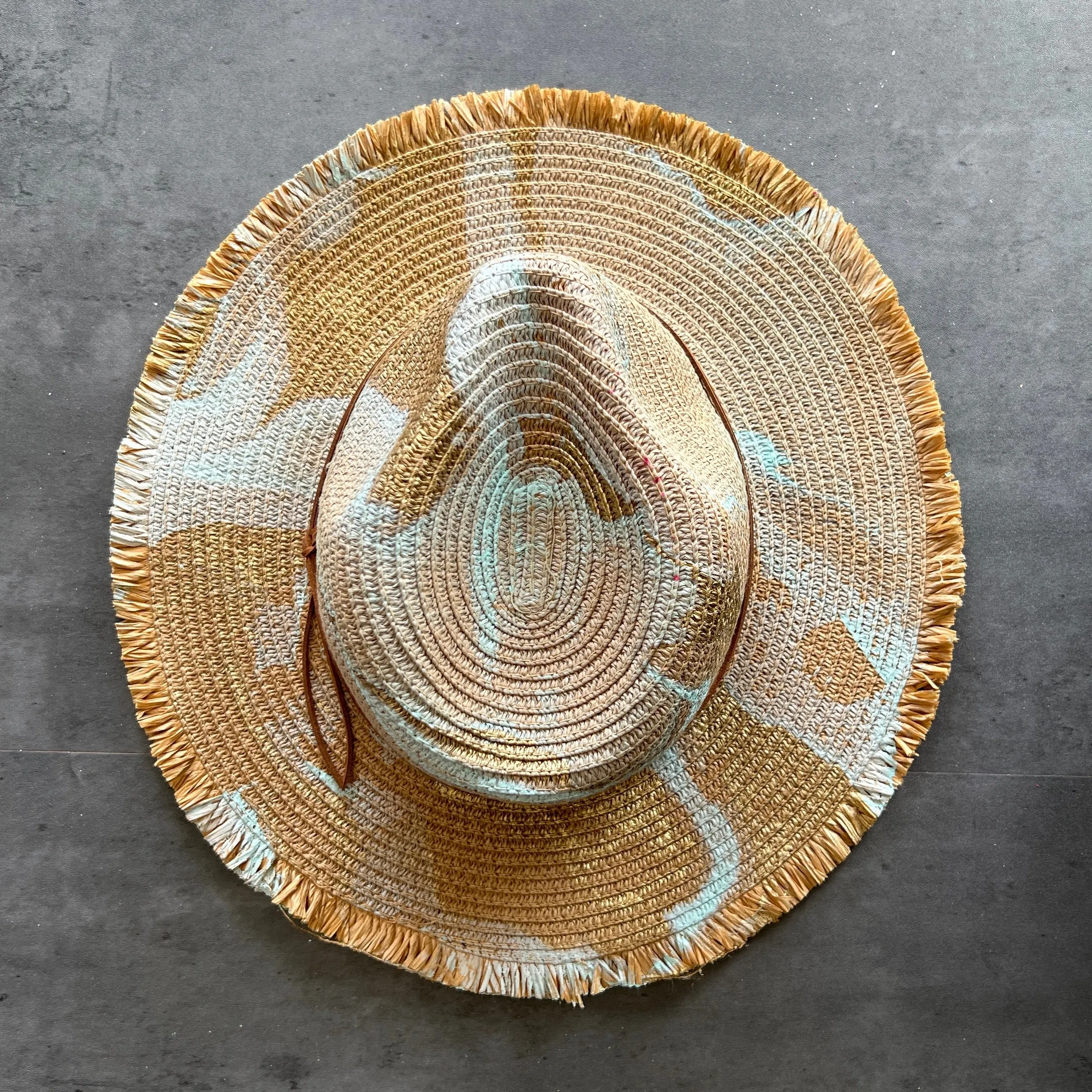 Gold Marbled Straw Hat