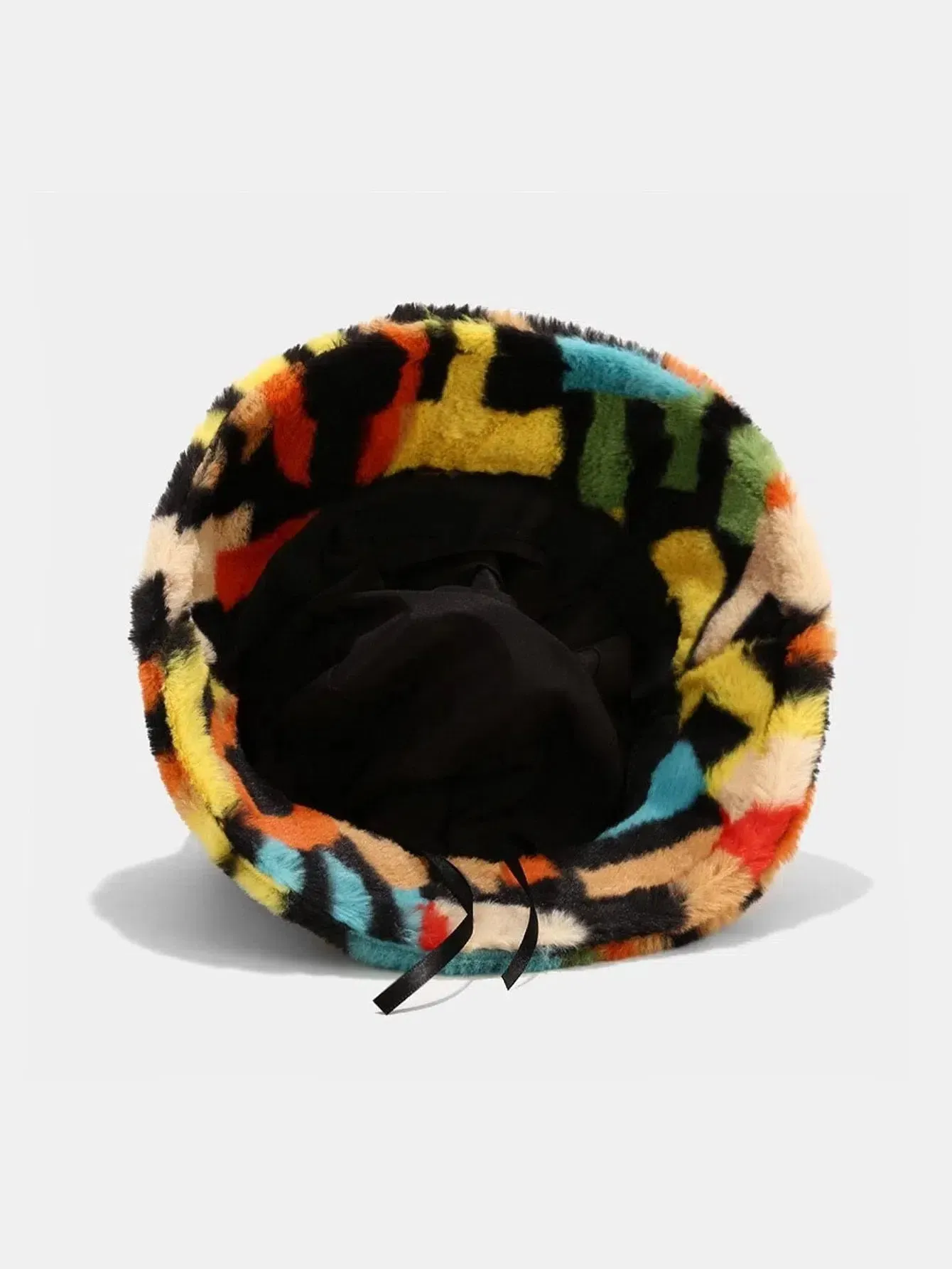 Marizia – Vibrant plush – Bucket hat