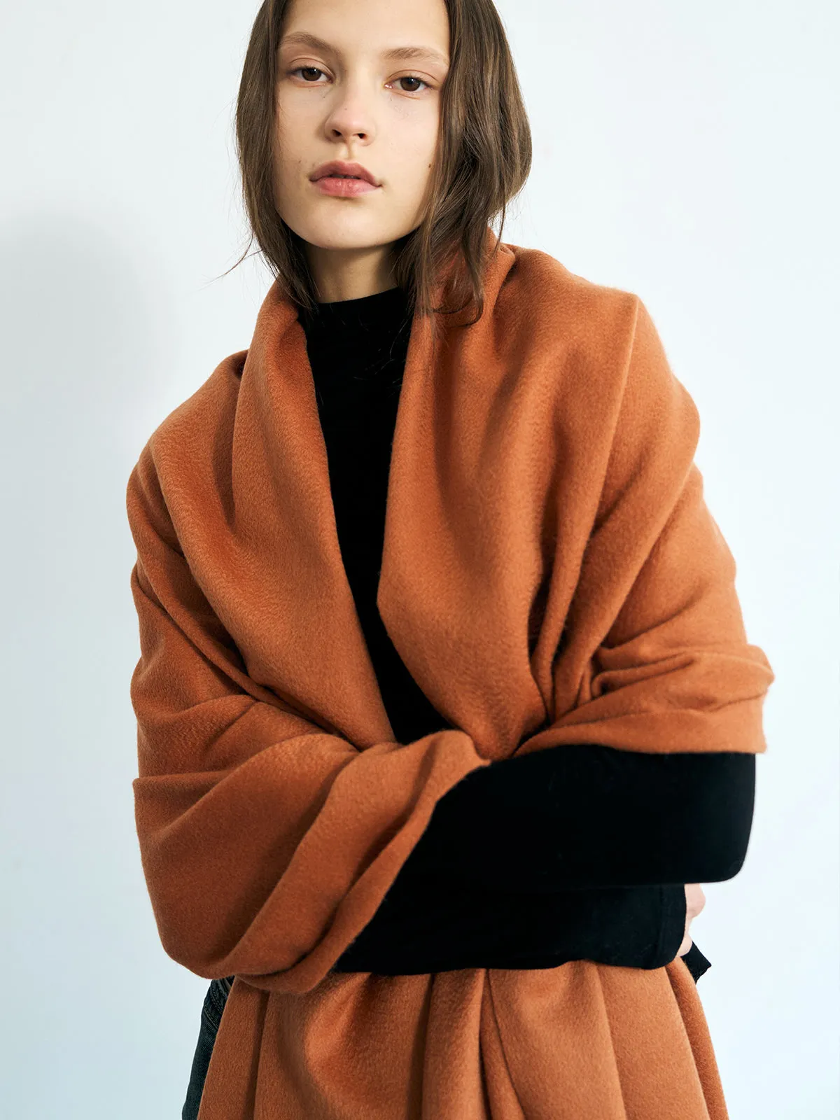 "The Big Shawl" Oversized Cashmere Wrap - Caramel