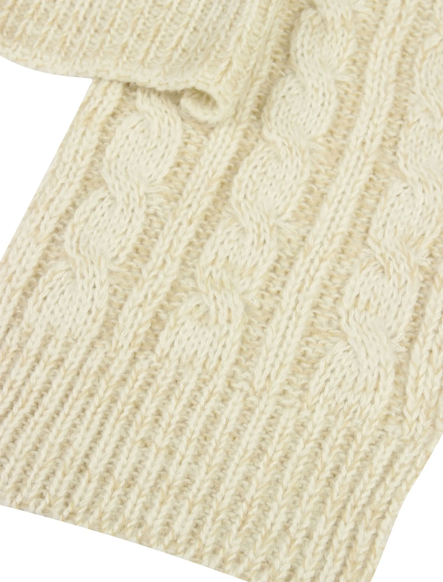 Wyatt Cable Knitted Scarf in Cream